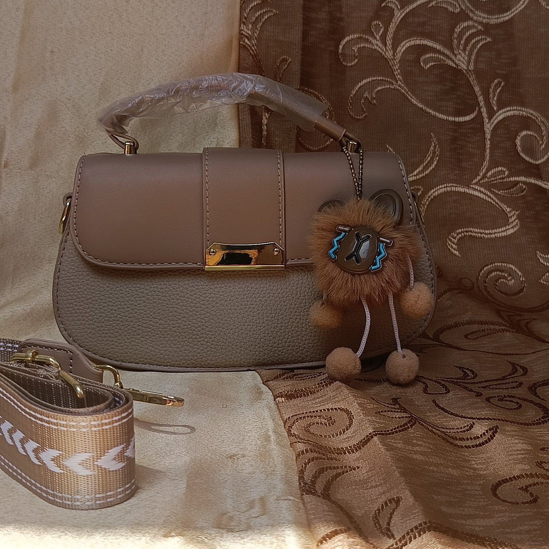 hand bag