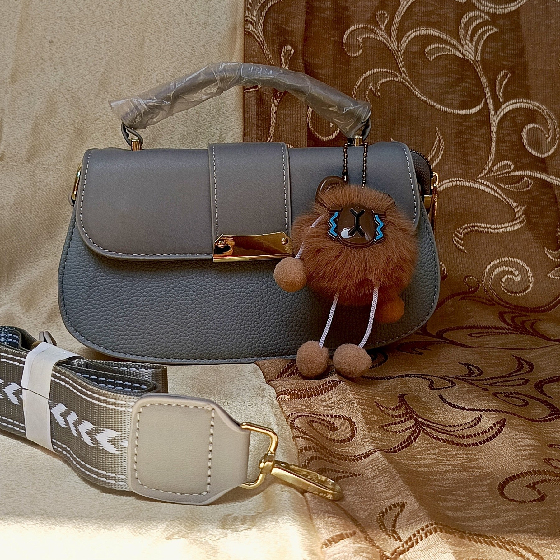 hand bag